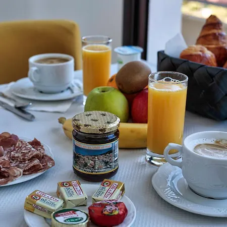 ホテル Mare E Monti 3*