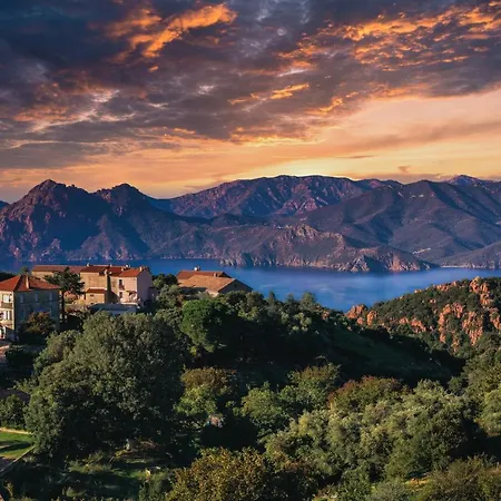Mare E Monti Hotel