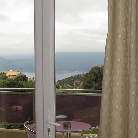 Hotel Mare E Monti