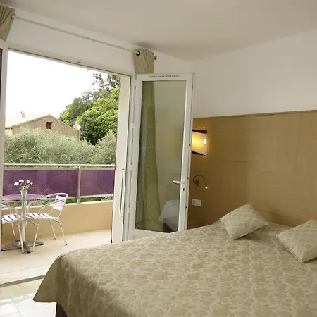 Mare E Monti Piana (Corsica)