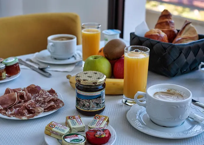 Hotel Mare E Monti 3*