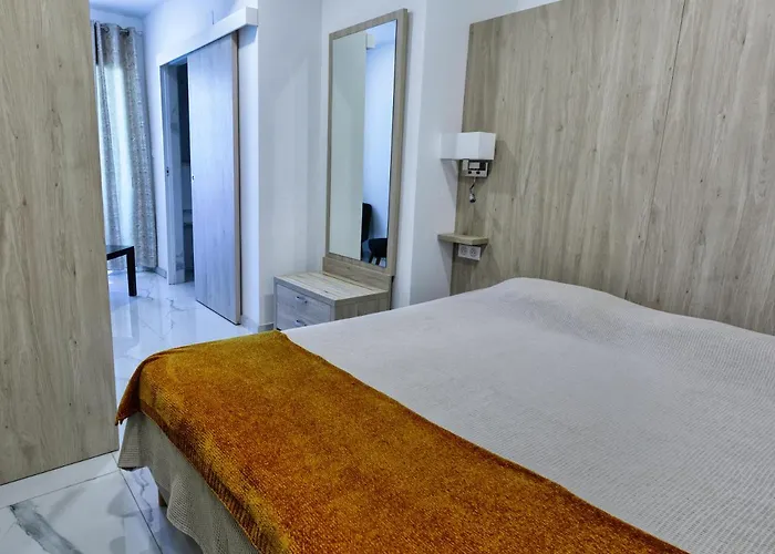 Hotel Mare E Monti Piana (Corsica)