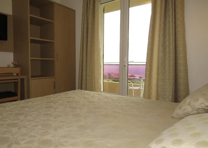 Hotel Mare E Monti Piana (Corsica)